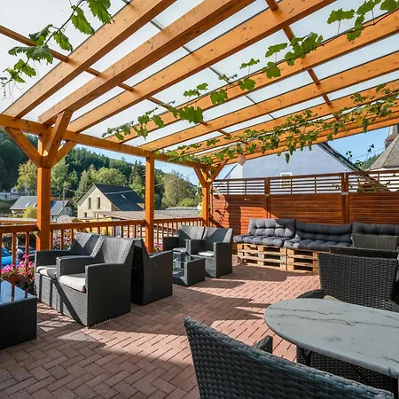 A Modern Apartment In The Hunsr Ck Region S Romantic Drohn Valley Merschbach Exterior photo
