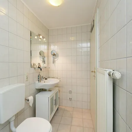 A Modern Apartment In The Hunsr Ck Region S Romantic Drohn Valley Merschbach Exterior photo