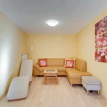 A Modern Apartment In The Hunsr Ck Region S Romantic Drohn Valley Merschbach Exterior photo